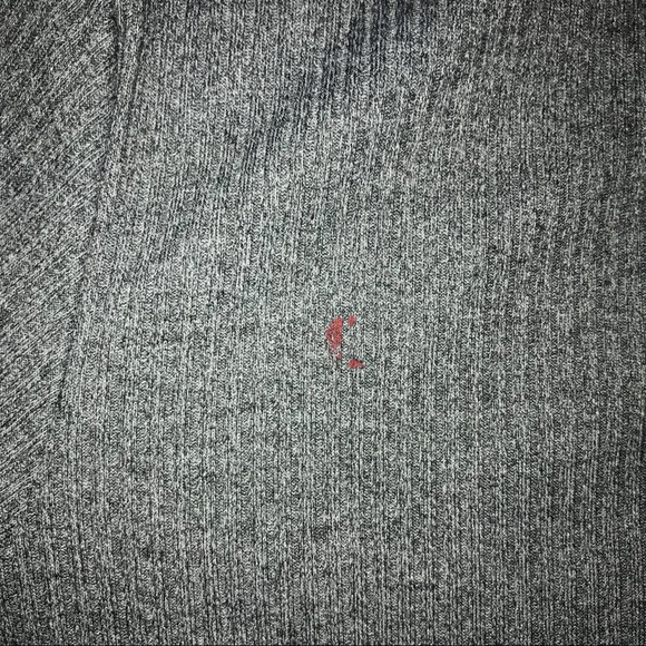 Uniqlo Heather Gray Ribbed Top - Picture 4 of 4